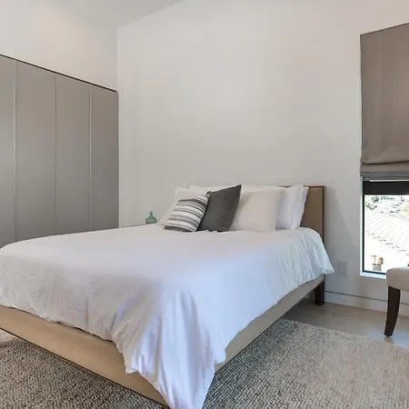 Sycamore Villa-2
