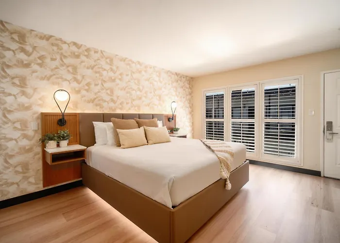 Lyfe Inn & Suites By Aga - Beverly Hills West Hollywood