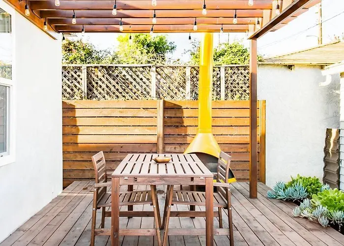 Perfect Venice Beach Vacation Home For Couples And Families